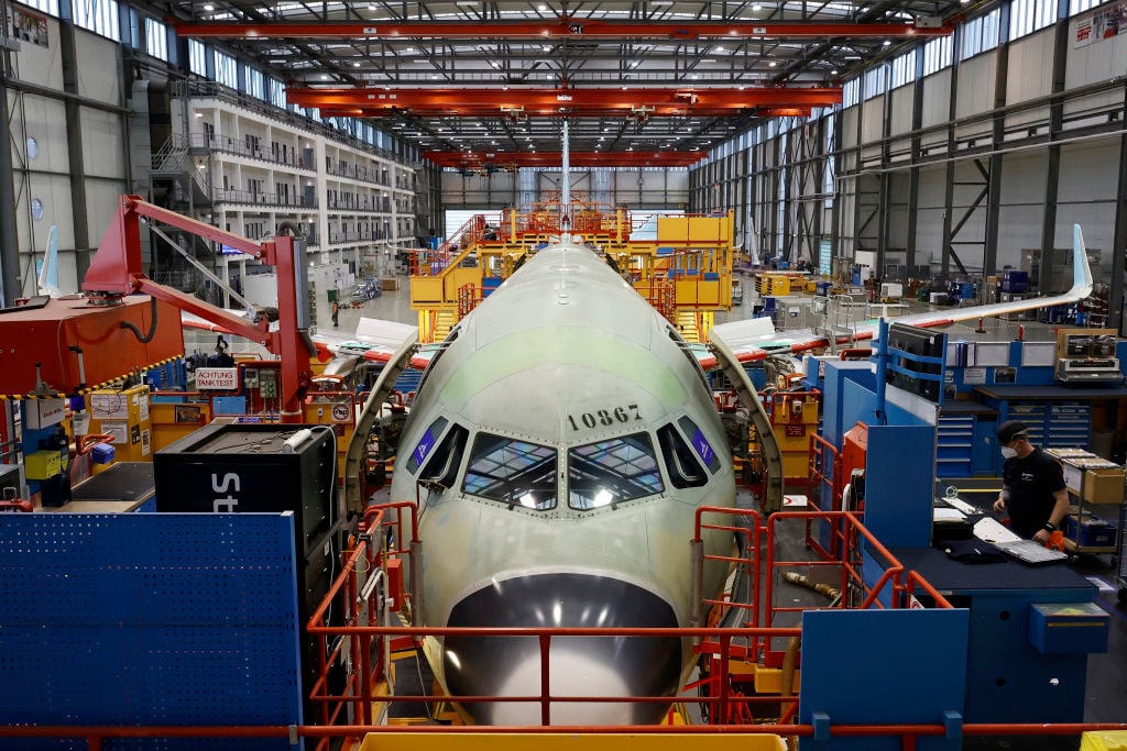 Podcast: As Airbus Strains, Boeing Gains
